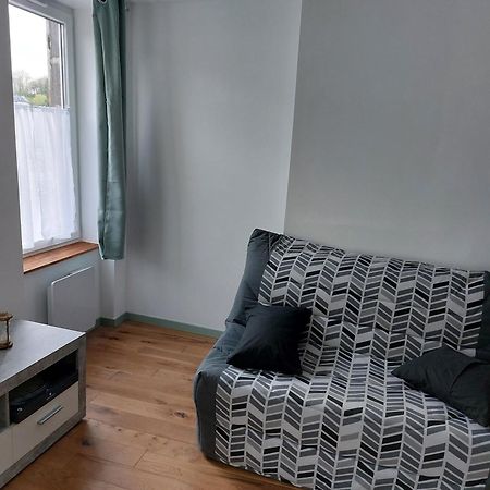 Studio Refait A Neuf Clos Saint Genest Manzat Ngoại thất bức ảnh