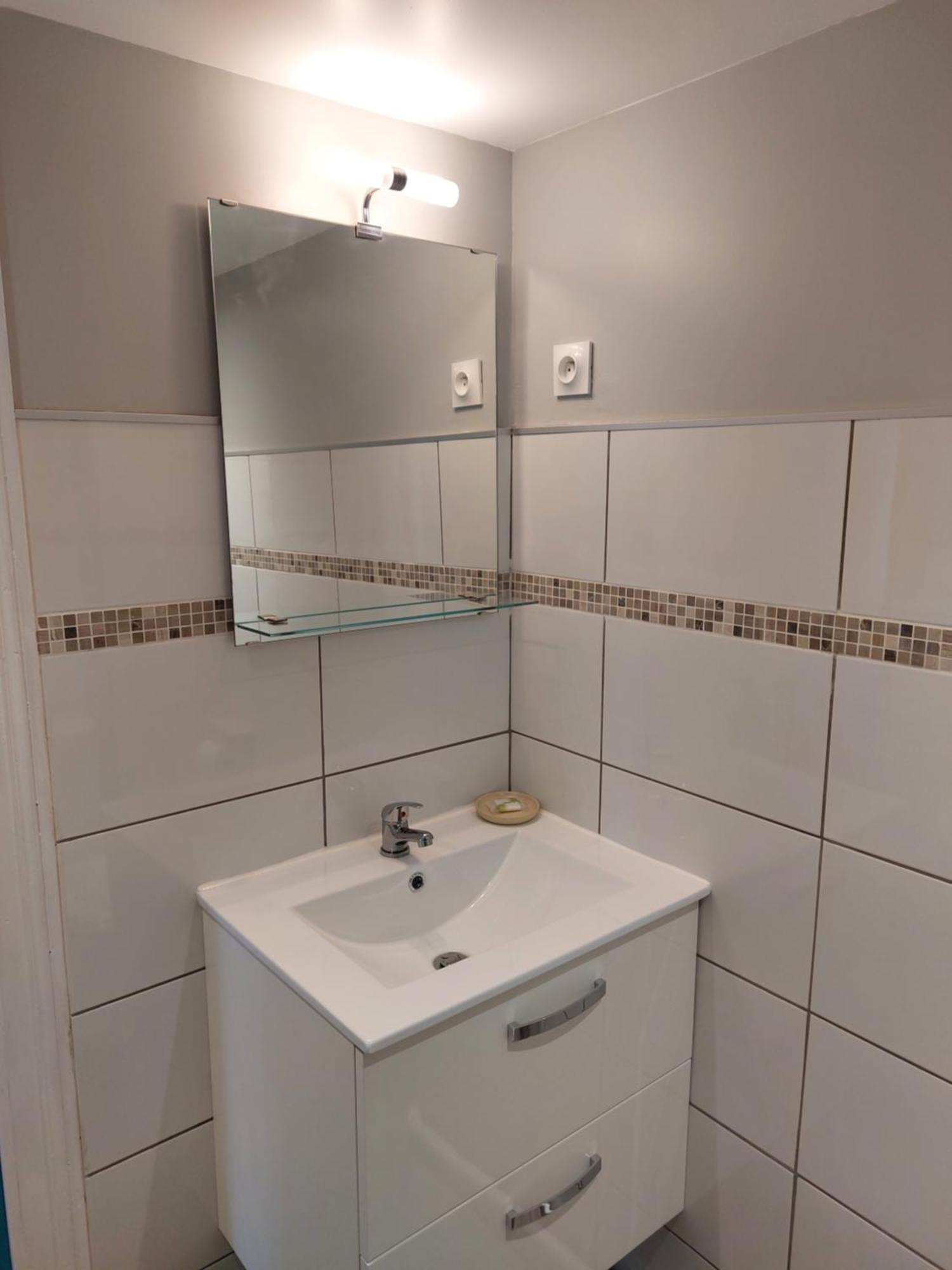 Studio Refait A Neuf Clos Saint Genest Manzat Ngoại thất bức ảnh